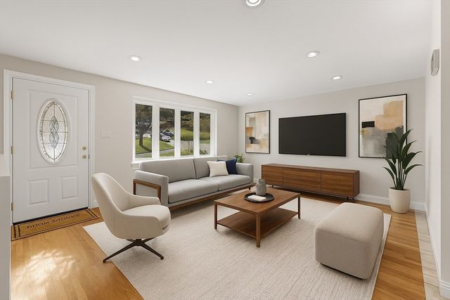 43 Perley Ave,, Peabody, MA 01960