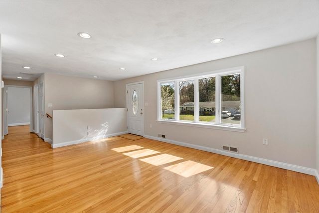43 Perley Ave,, Peabody, MA 01960