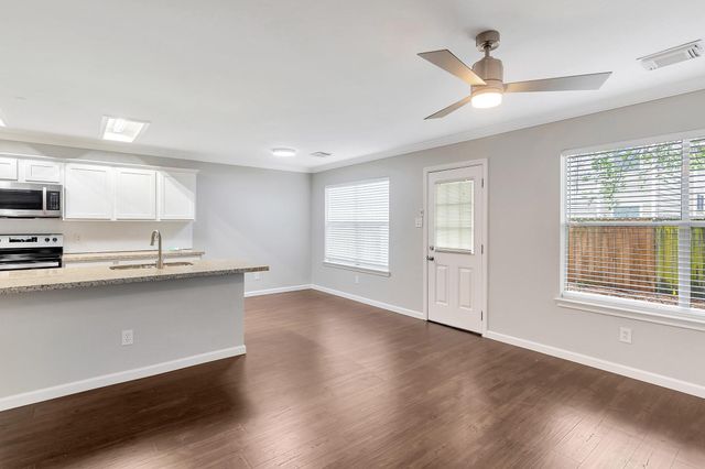 26 Timberstar, The Woodlands, TX 77382
