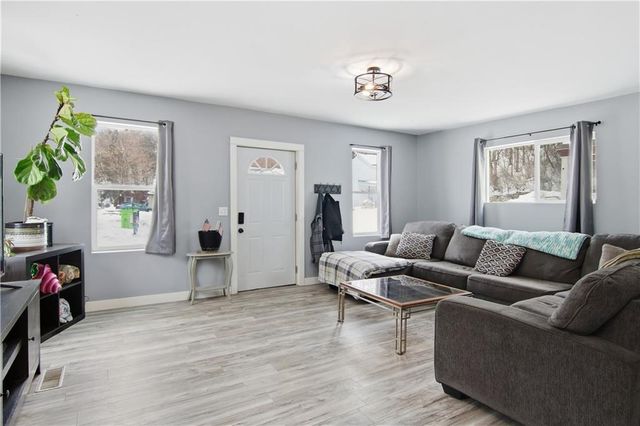 313 E Willow Street, Chippewa Falls, WI 54729