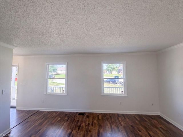 3807 Fig Leaf Court, Greensboro, NC 27406
