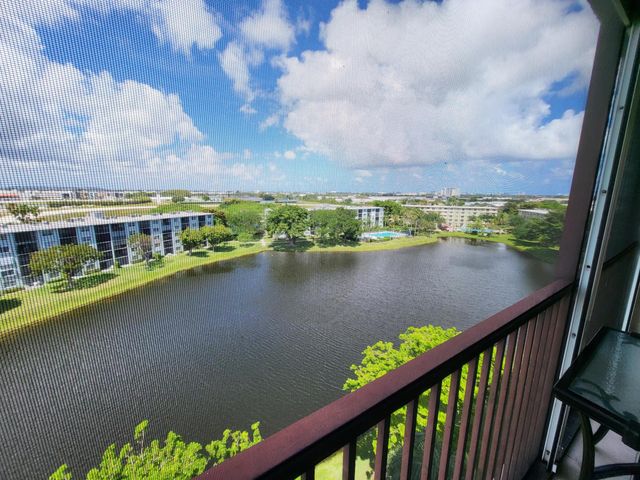 2215 Cypress Island Drive 906, Pompano Beach, FL 33069