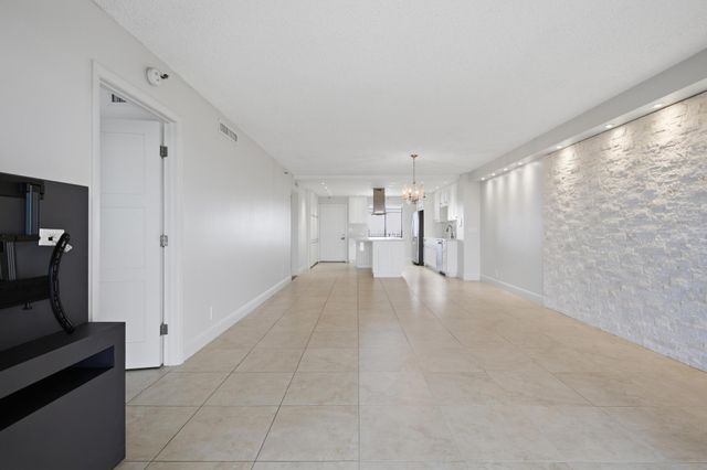 2215 Cypress Island Drive 906, Pompano Beach, FL 33069
