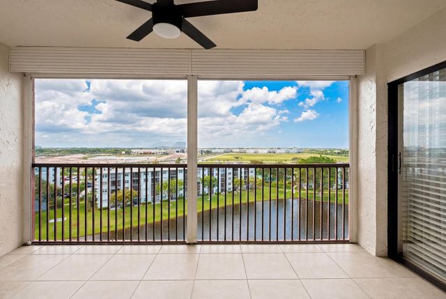 2215 Cypress Island Drive 906, Pompano Beach, FL 33069