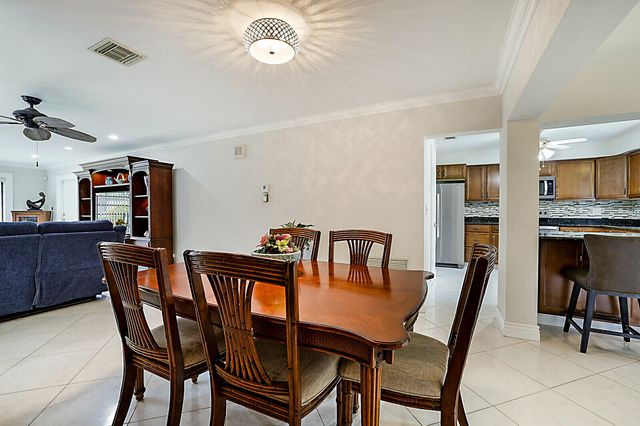 4731 Greentree Drive B, Boynton Beach, FL 33436