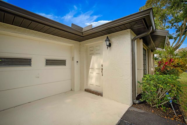 4731 Greentree Drive B, Boynton Beach, FL 33436