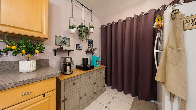 1633 Greer Ave, Homestead, FL 33035