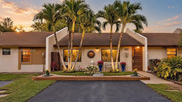 1633 Greer Ave, Homestead, FL 33035