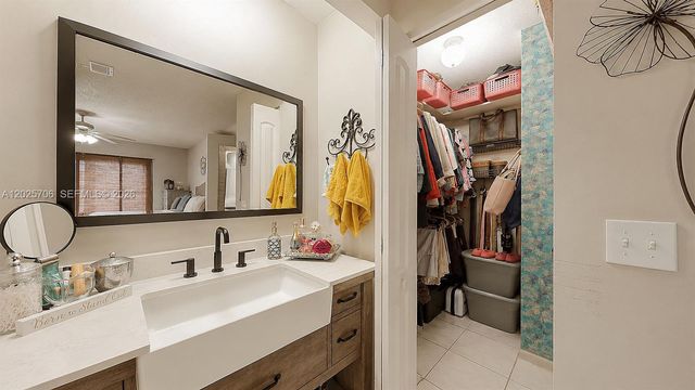1633 Greer Ave, Homestead, FL 33035