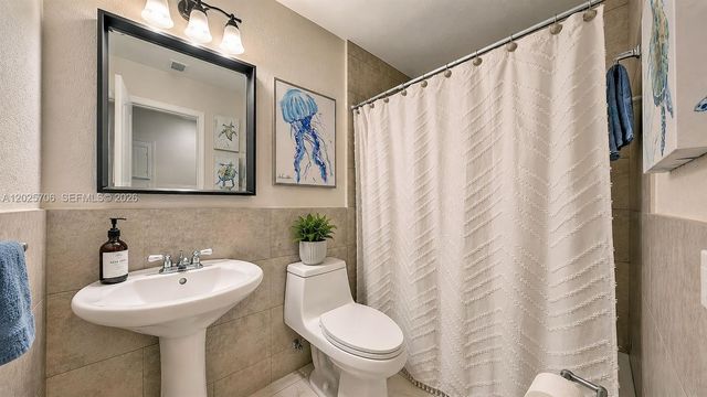 1633 Greer Ave, Homestead, FL 33035