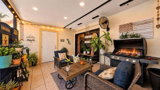 1633 Greer Ave, Homestead, FL 33035