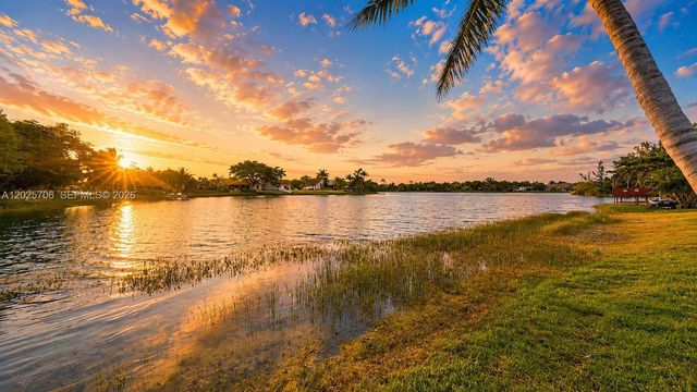 1633 Greer Ave, Homestead, FL 33035