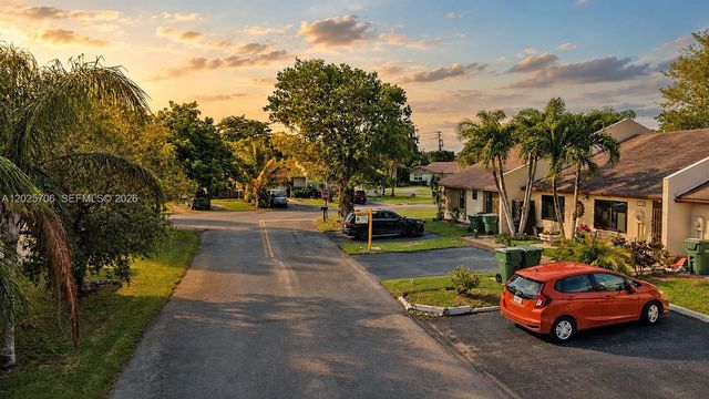 1633 Greer Ave, Homestead, FL 33035