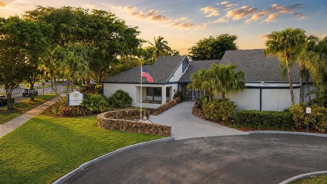1633 Greer Ave, Homestead, FL 33035