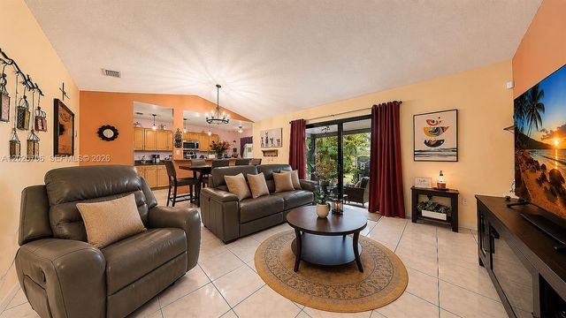1633 Greer Ave, Homestead, FL 33035