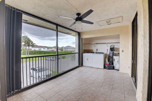 8617 Boca Glades Boulevard W F, Boca Raton, FL 33434
