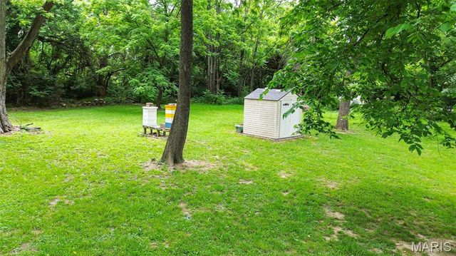 2255 Alby Street, Alton, IL 62002