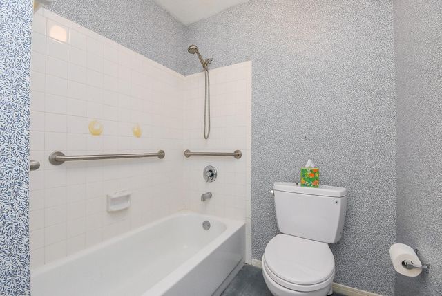 9800 Pagewood Lane 2108, Houston, TX 77042