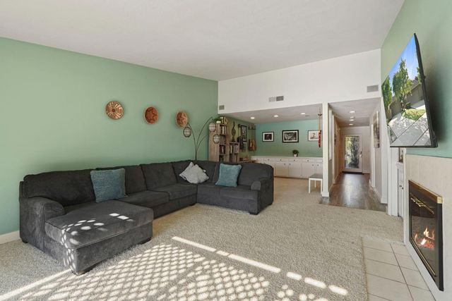 5527 Grouse Run Dr, Stockton, CA 95207