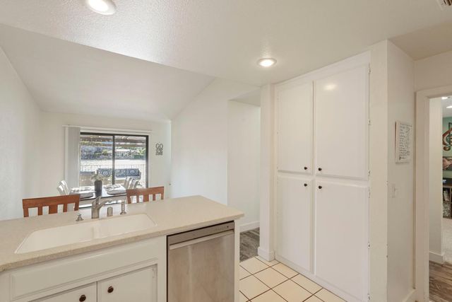 5527 Grouse Run Dr, Stockton, CA 95207