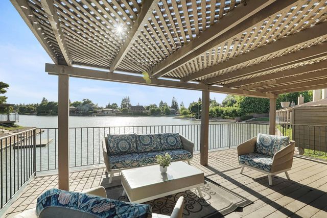 5527 Grouse Run Dr, Stockton, CA 95207
