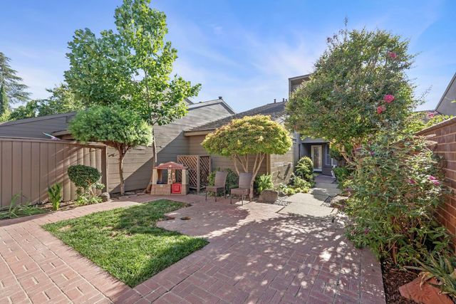 5527 Grouse Run Dr, Stockton, CA 95207