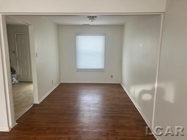 210 Stratford Drive, Adrian, MI 49221