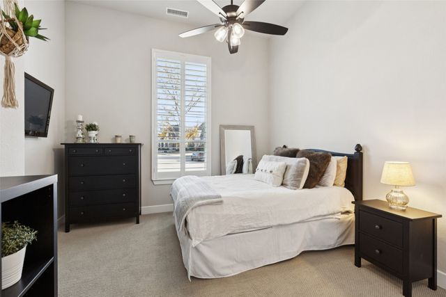 1421 Bluestem Drive, Aubrey, TX 76227