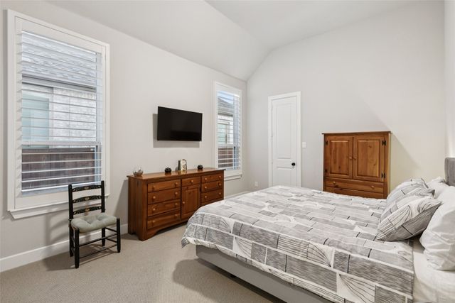 1421 Bluestem Drive, Aubrey, TX 76227