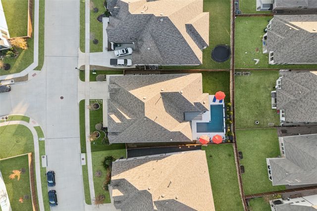 1421 Bluestem Drive, Aubrey, TX 76227