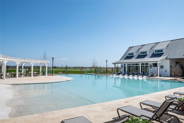 1421 Bluestem Drive, Aubrey, TX 76227