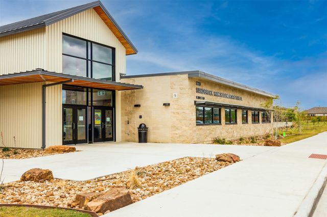 1421 Bluestem Drive, Aubrey, TX 76227