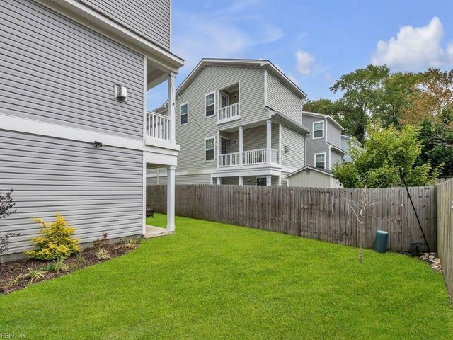 924 13th ST, Virginia Beach, VA 23451