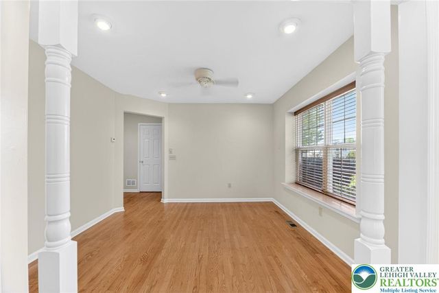 224 Park Ridge Drive, Forks Twp, PA 18040