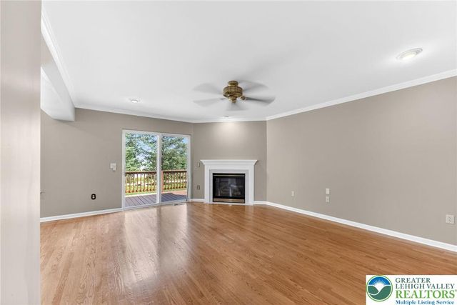224 Park Ridge Drive, Forks Twp, PA 18040