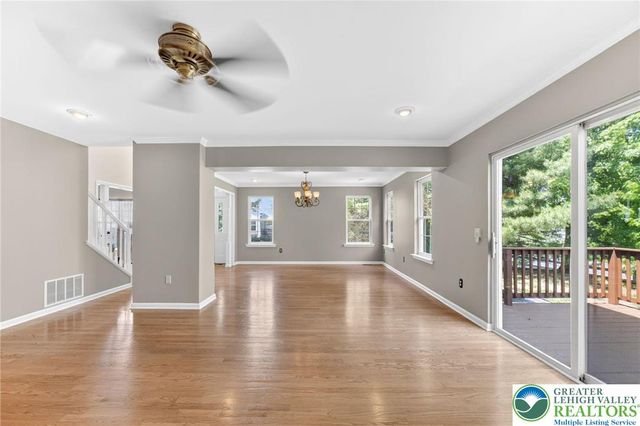 224 Park Ridge Drive, Forks Twp, PA 18040