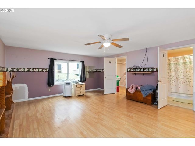 17833 Ne 209TH St, Battle Ground, WA 98604