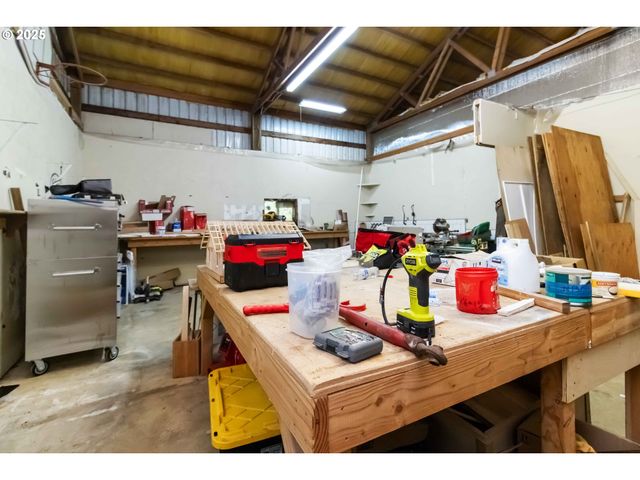 17833 Ne 209TH St, Battle Ground, WA 98604