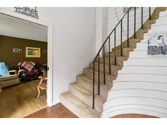 17833 Ne 209TH St, Battle Ground, WA 98604