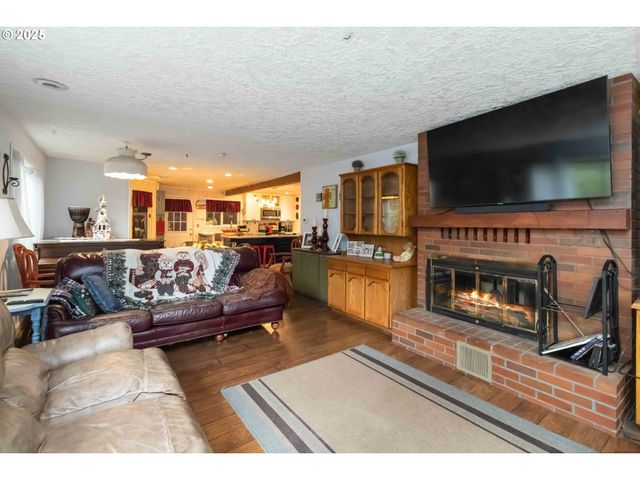 17833 Ne 209TH St, Battle Ground, WA 98604