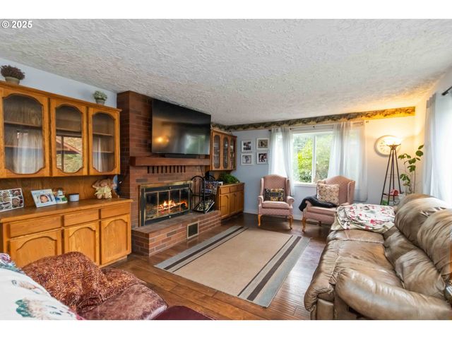 17833 Ne 209TH St, Battle Ground, WA 98604