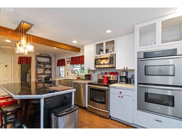 17833 Ne 209TH St, Battle Ground, WA 98604