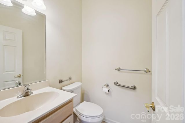 39 Beaumont Drive, Hendersonville, NC 28739