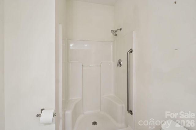 39 Beaumont Drive, Hendersonville, NC 28739