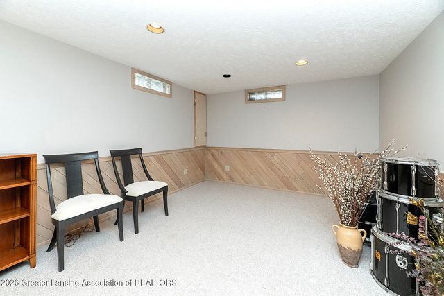 1510 Sand Point Drive, Lansing, MI 48917