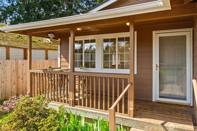 1621 Tullis Street NE, Olympia, WA 98506