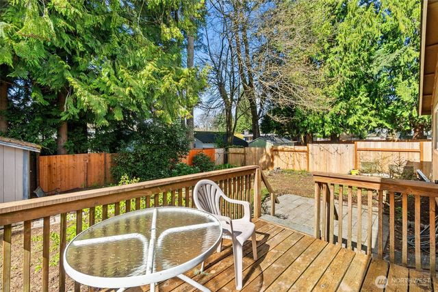 1621 Tullis Street NE, Olympia, WA 98506