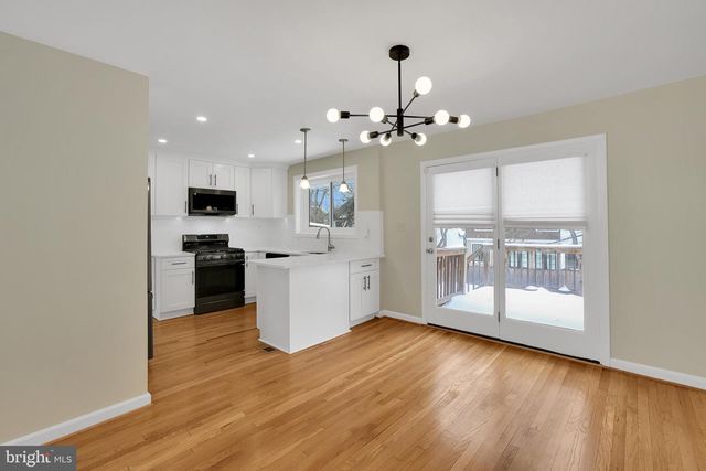 6718 OLD CHESTERBROOK RD, Mclean, VA 22101