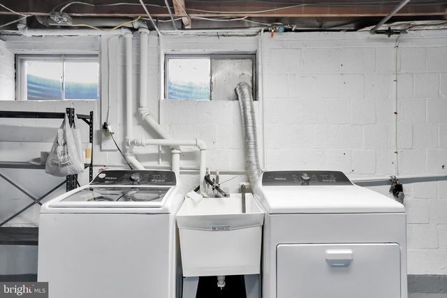 6718 OLD CHESTERBROOK RD, Mclean, VA 22101