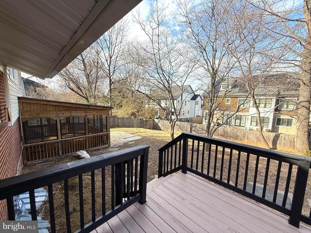 6718 OLD CHESTERBROOK RD, Mclean, VA 22101